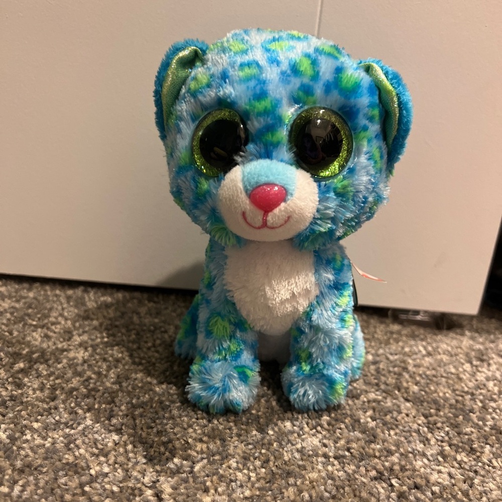 Beanie Boo “Leona”